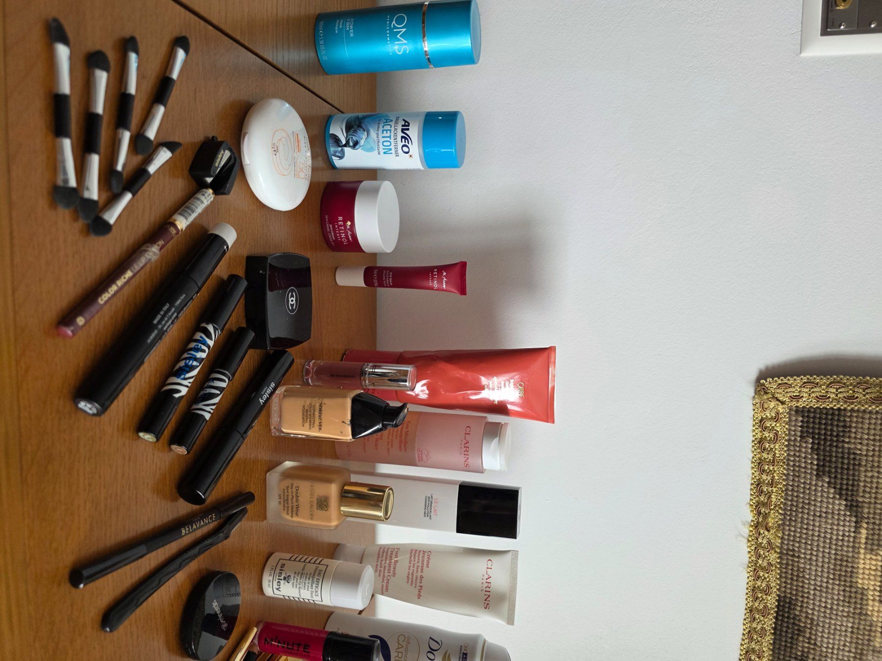 Sisley Make-up: Kosmetik-Lot verschiedener Marken – Usato da Au ZH venduto da Aufischer 8