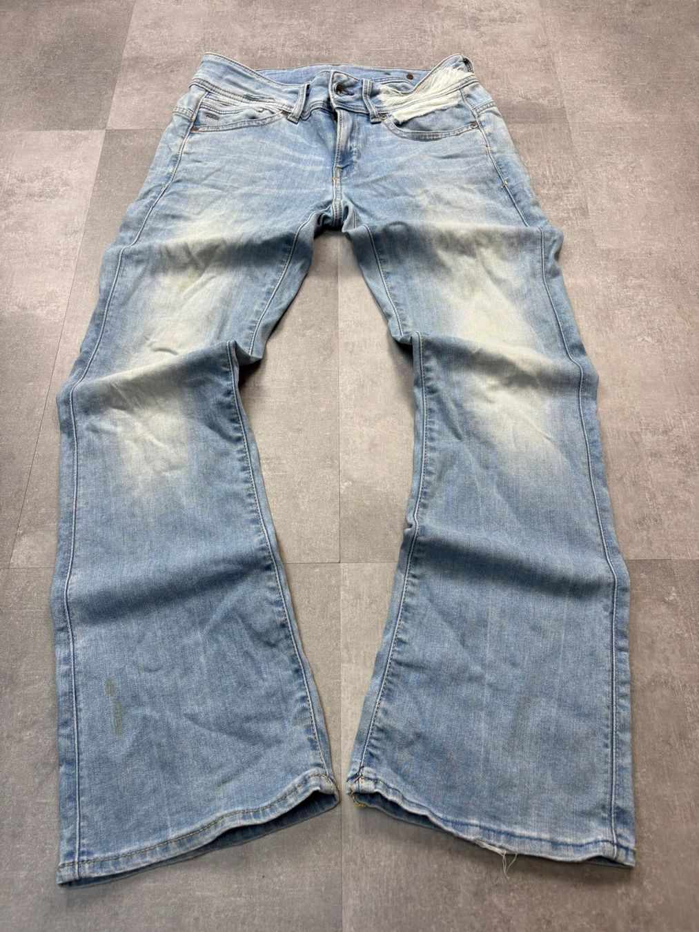 G-Star Jeans: Vintage G-Star Bootcut Flared Jeans (M) – Nuovo (secondo la descrizione) da Werdenberg venduto da hase.vintage 1