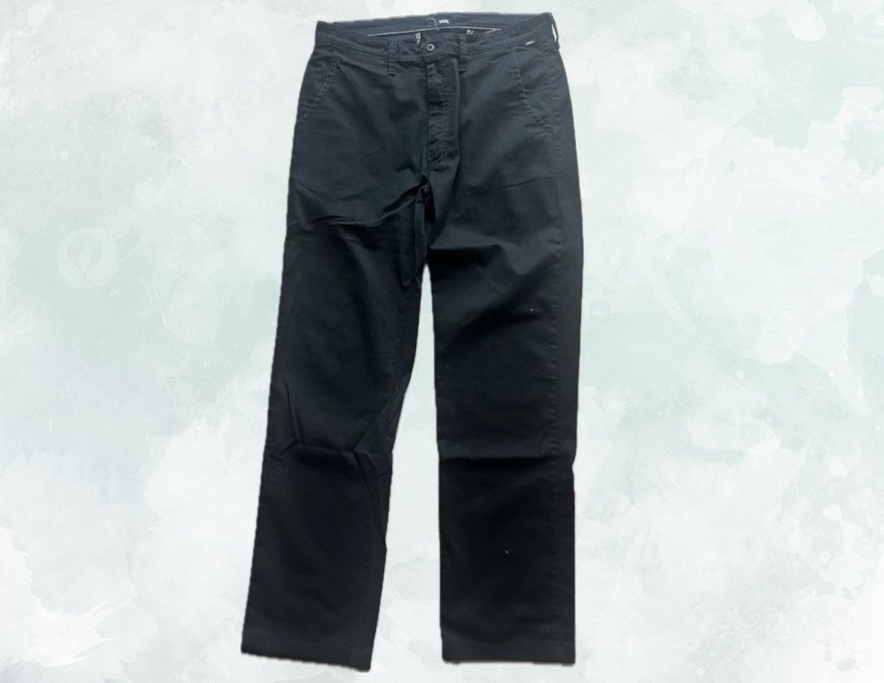 Vans Pantaloni: Vans Chinos ab 1 CHF – Usato da Wigoltingen venduto da _vntg_