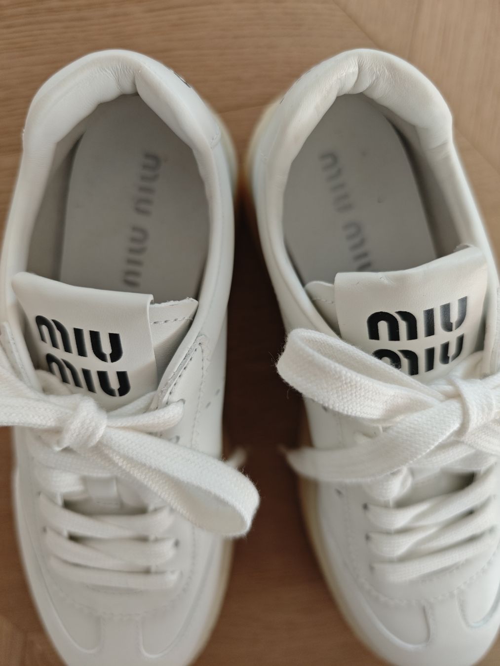 Miu Miu Scarpe da donna: MIU MIU Platform Sneakers – Nuovo (secondo la descrizione) da Erlenbach ZH venduto da nlh 2