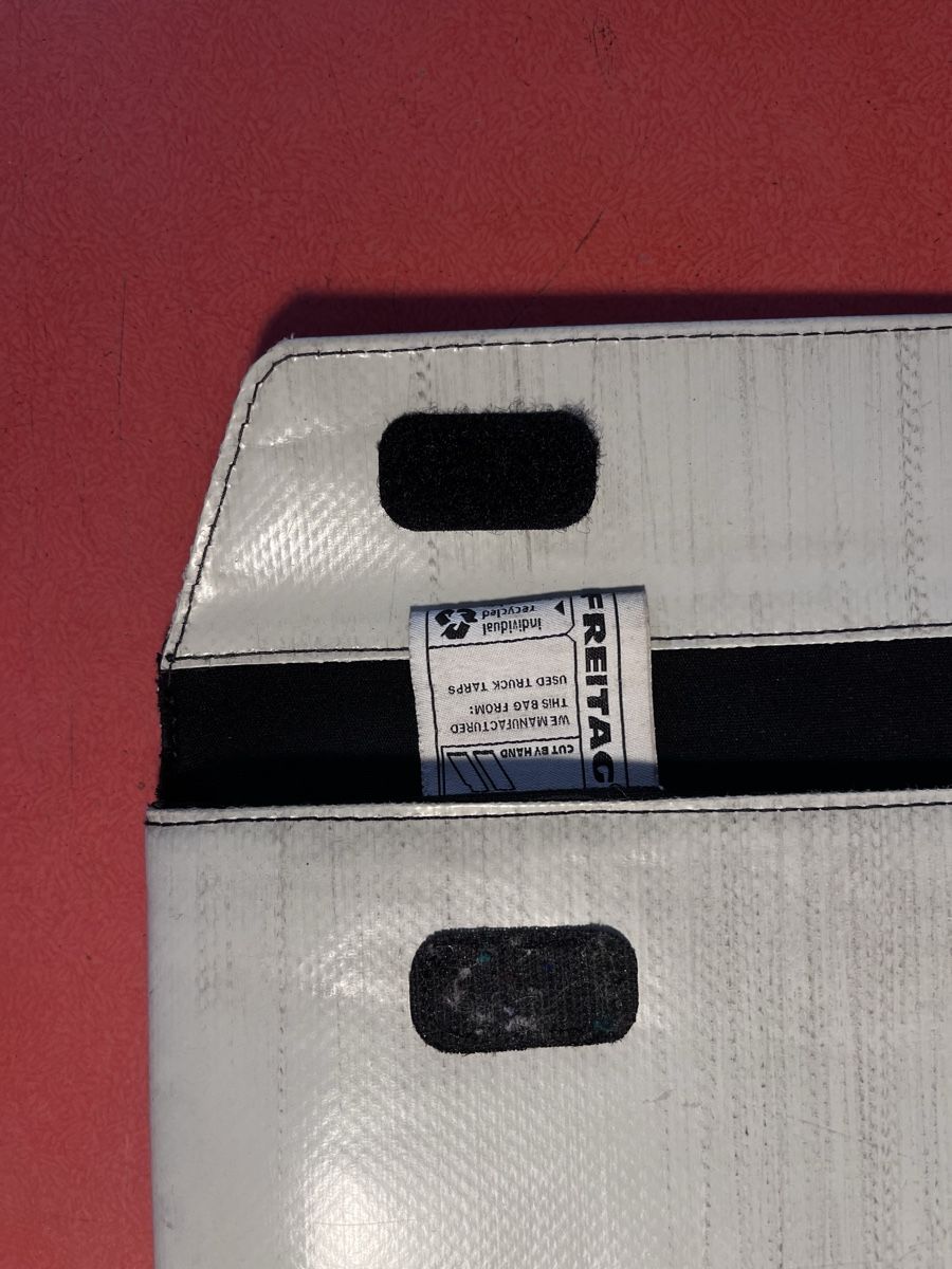 Freitag Covers & Borse: Freitag 15"/16" Laptophülle/Sleeve/Laptopcase  – Usato da Zürich venduto da Jona.B 3
