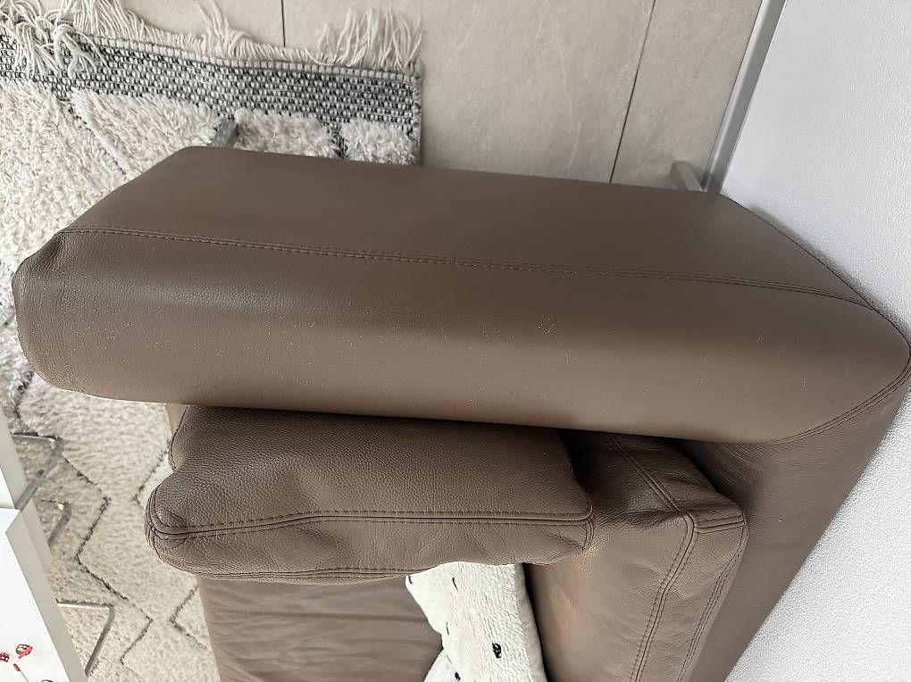Divani: Canapé dangle en cuir brun véritable  à venir chercher – Usato da Port venduto da D87 4
