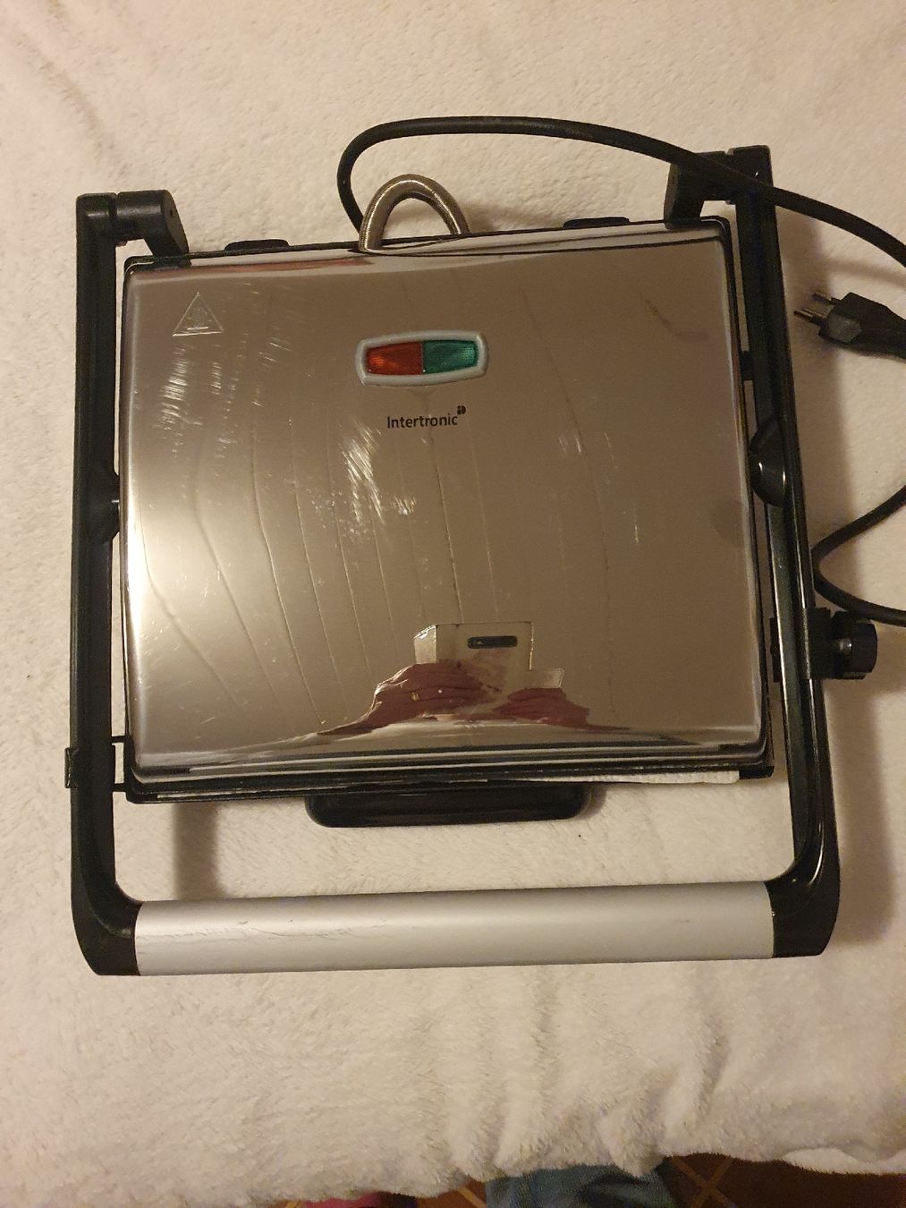 Elettrodomestici da cucina: Intertronic Kontaktgrill – Usato da Eggerberg venduto da wellros