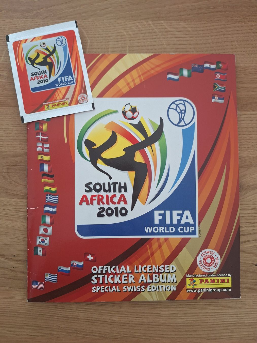 Panini Alben: PANINI WORLD CUP 2010 – Gebraucht aus St. Gallen von Matrix023