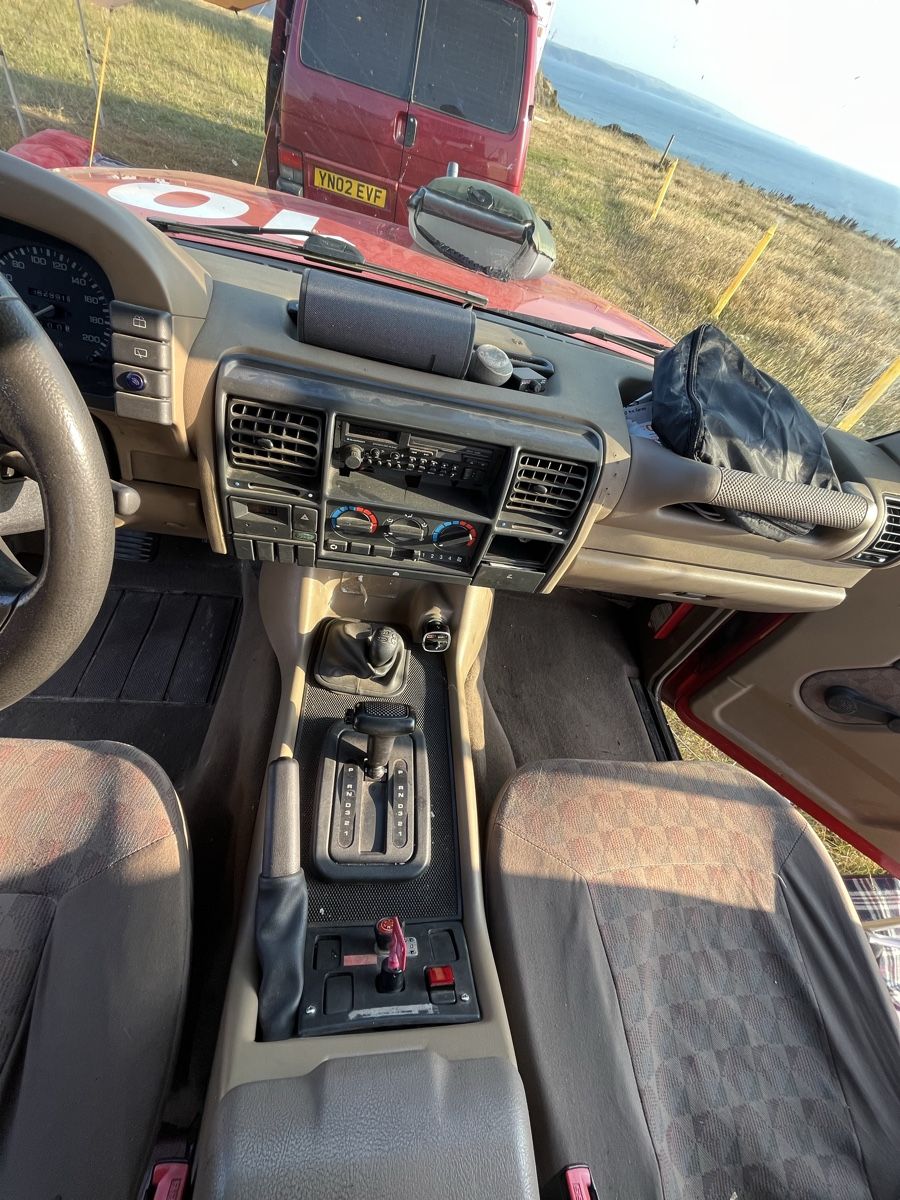 Land Rover Automobili: Land Rover Discovery 1 MFK 25.06.2026 – Usato da Erlenbach venduto da Azegobelei 4