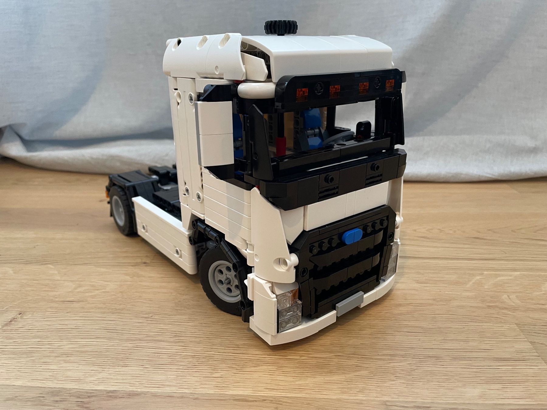 Lego Kit di costruzioni: Lego Technic - Ford Lastwagen – Nuovo (secondo la descrizione) da Salmsach venduto da ram82 3