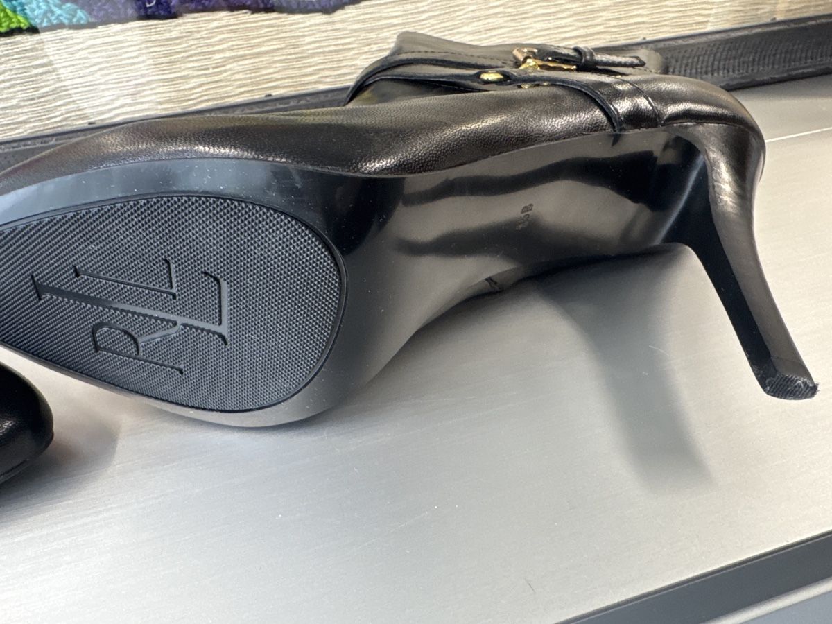Ralph Lauren Scarpe da donna: Ralph Lauren Grösse 41 – Nuovo e nell'imballaggio originale da Lachen SZ venduto da LuganoLugano 8