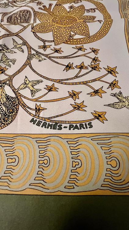 Hermes Gold/Brown Silk 'Les Legendes de L'Arbre' Print Annie