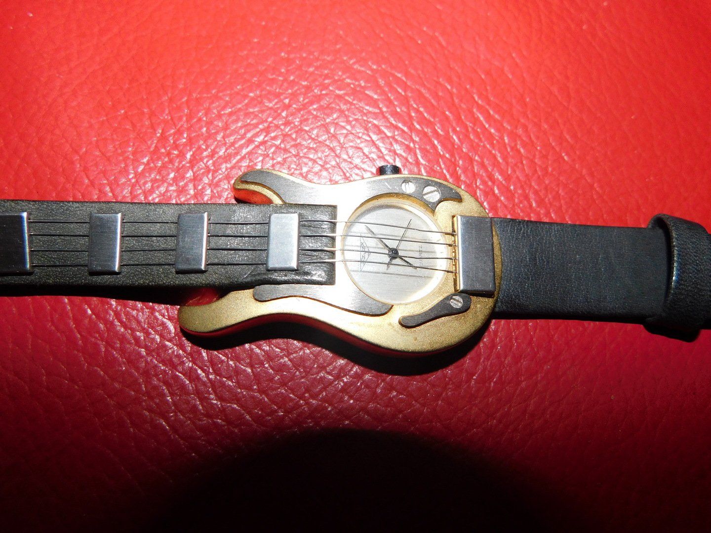 Orologi: Uhr als Gitarre – Usato da Villnachern venduto da Schnugelchen 1