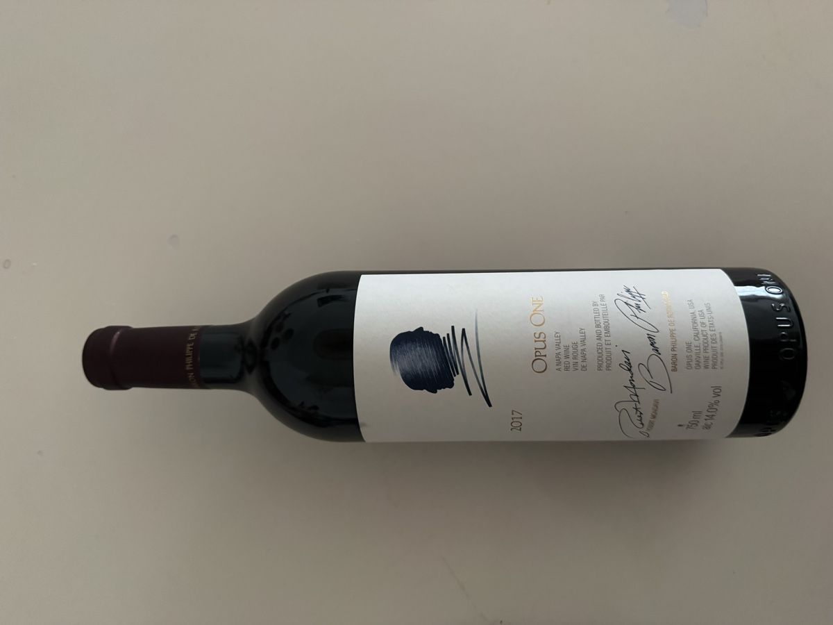 Mouton Rothschild Wein: Opus One 2017 – Neu und originalverpackt aus Jona von Marvin.....
