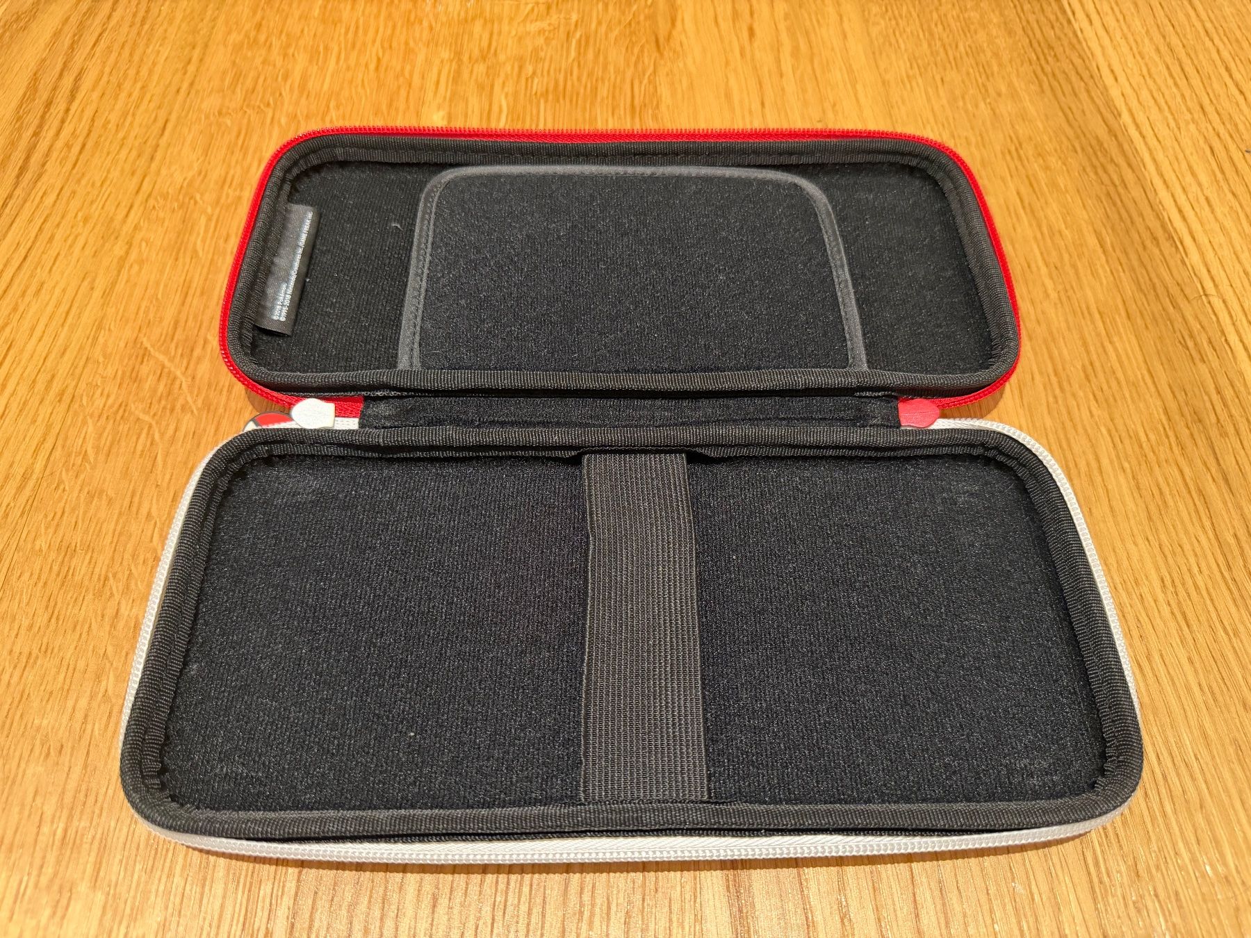 Schutzhüllen: Nintendo Switch Tasche Pokémon Design – Gebraucht aus Zug von Capraibex78 1