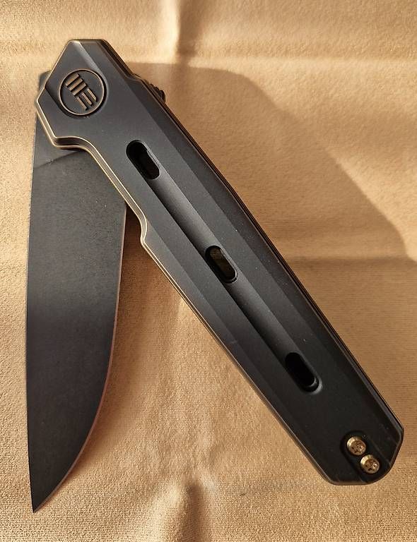 Couteaux de poche: Taschenmesser WE- Knive – Neuf (Voir description) à Wetzikon ZH par The_Hatch 3
