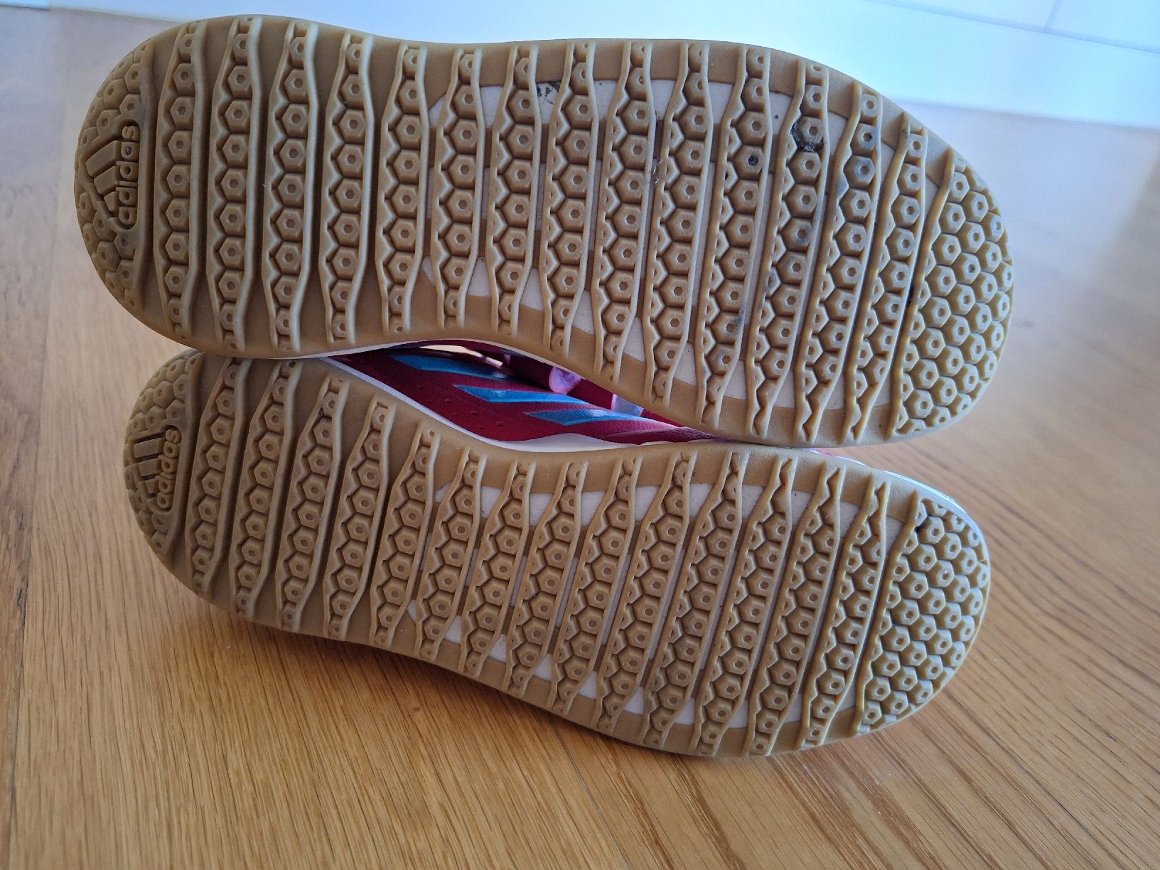 Adidas Herrenschuhe: Adidas Sneaker Grösse 35 – Gebraucht aus Pfäffikon ZH von Shoppi5 3