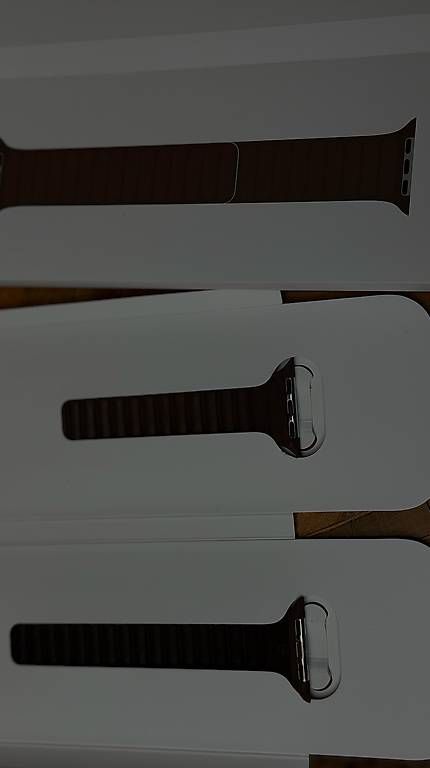 Apple Smartwatch: Apple Watch 2 + 5 bracelet – D'occasion à rolle par laurapistro 4