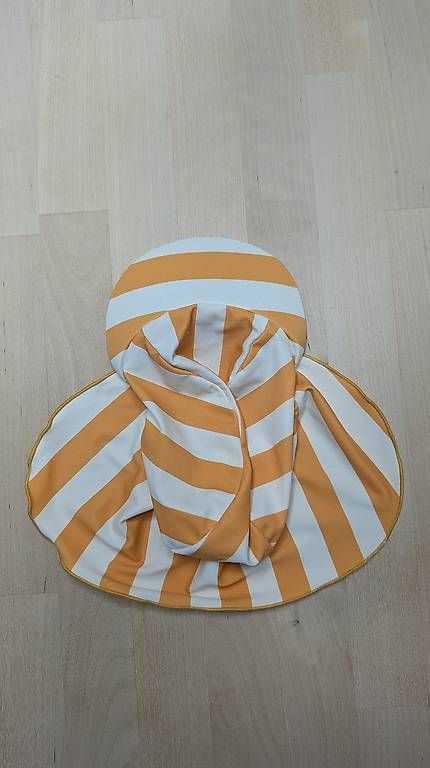 Berretti & Sciarpe: Badehut lindex 44-45 cm – Usato da Zürich venduto da albalm
