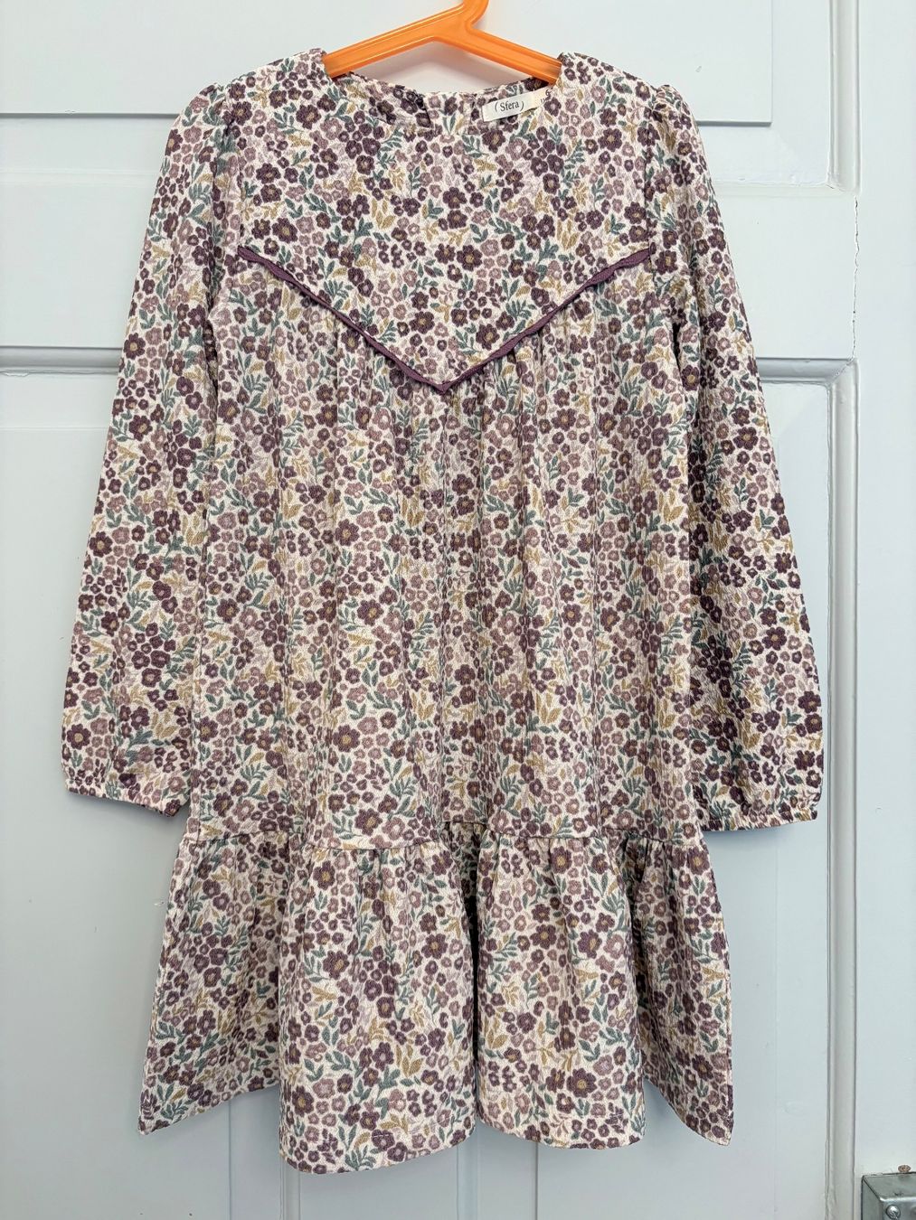 Vestiti & Gonne: Sfera, Kleid, 116/122 – Usato da Zürich venduto da Pokimoki_1