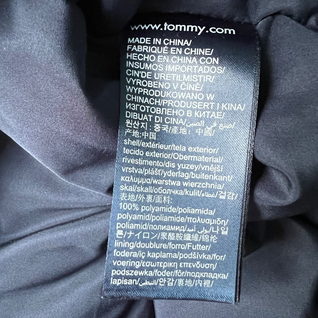 Tommy Hilfiger Giacche: TOMMY JEANS Jacke 🤍 – Usato da Zürich venduto da ClosetQueen 9