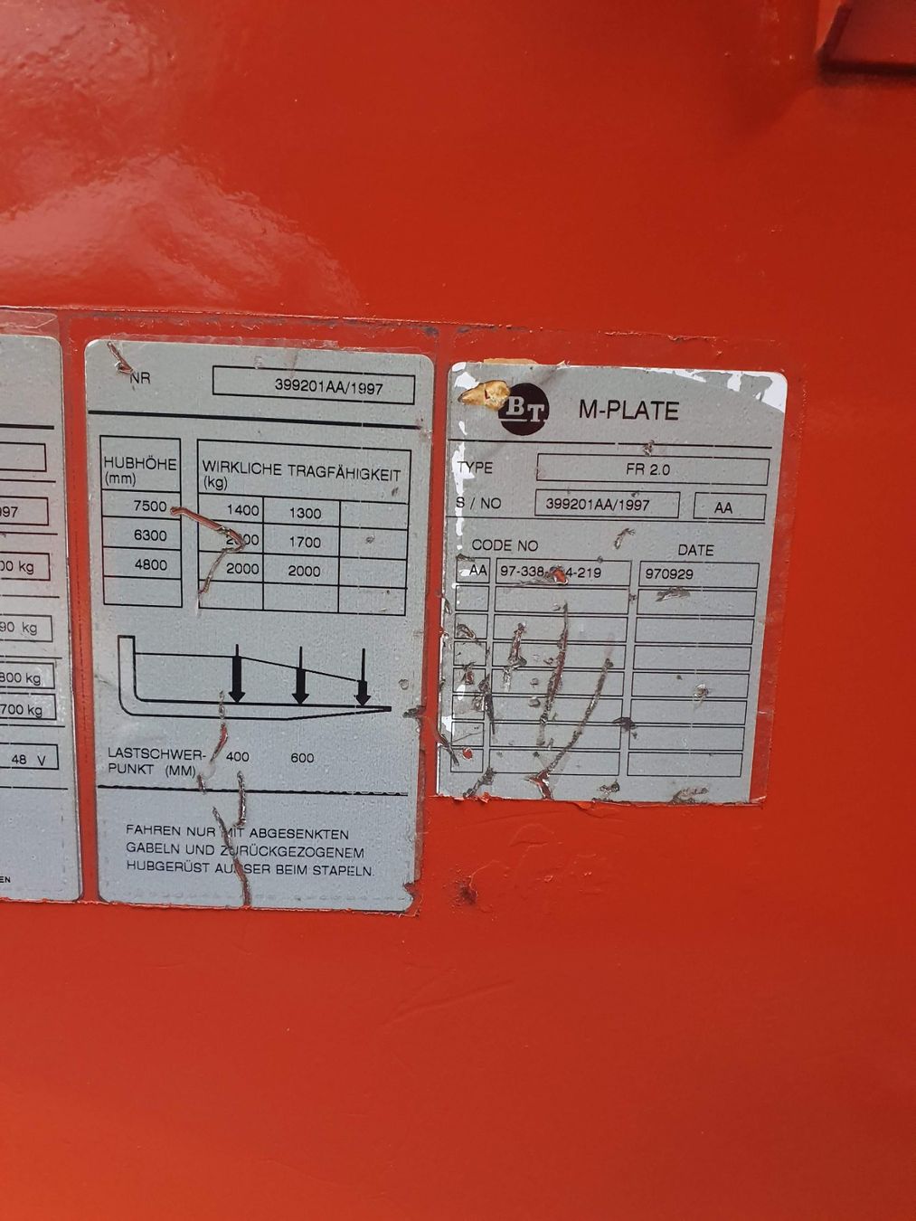Carrelli elevatori e a forche: 4-Weg Stapler (Seitenstapler) – Usato da Oberhofen Thun'see venduto da tob_rtv5 5