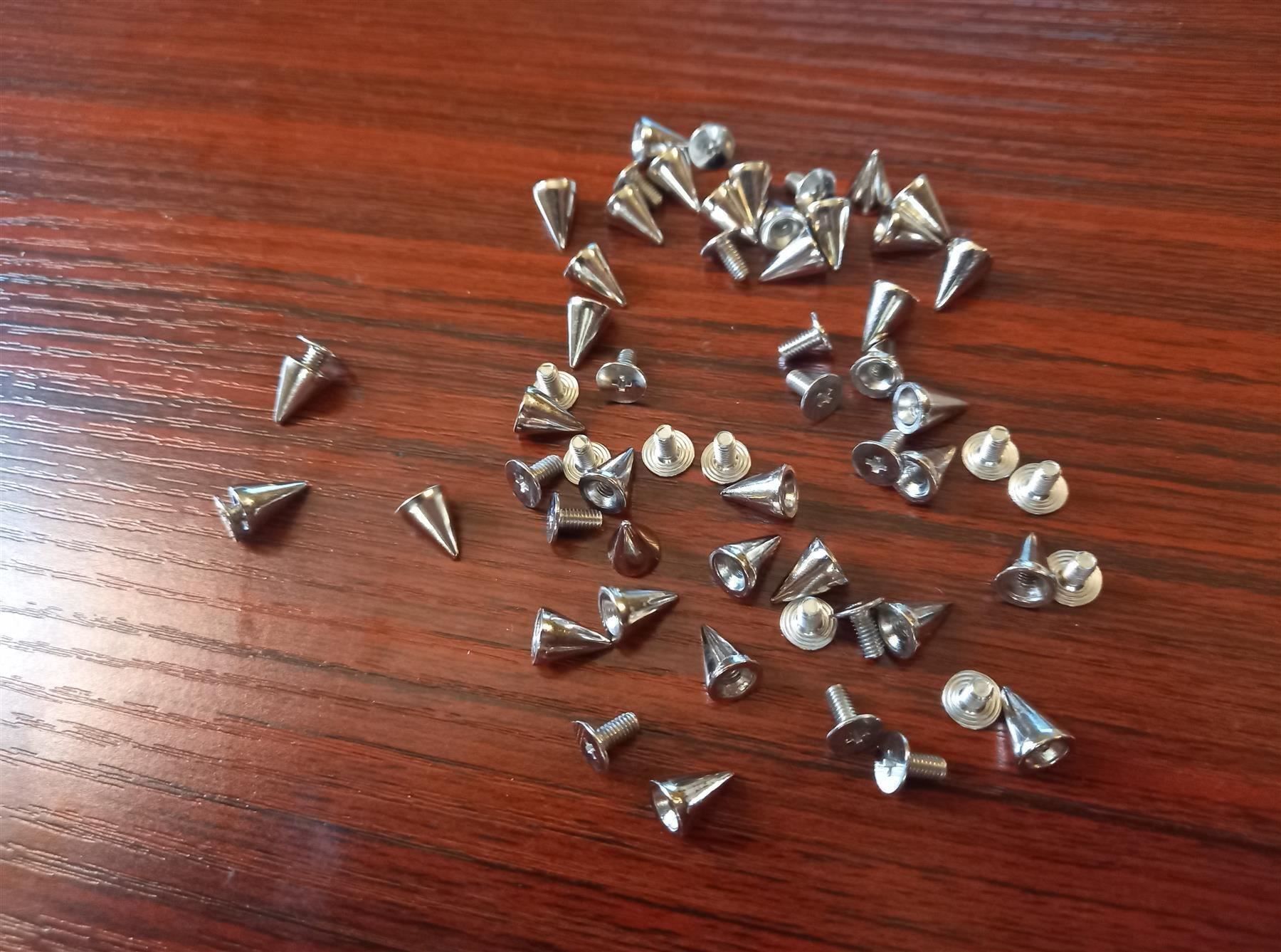 Alle Werkzeuge: 400x konischen Nieten 7x10mm / rivet conique – Neu und originalverpackt aus Bussigny von batishop 5