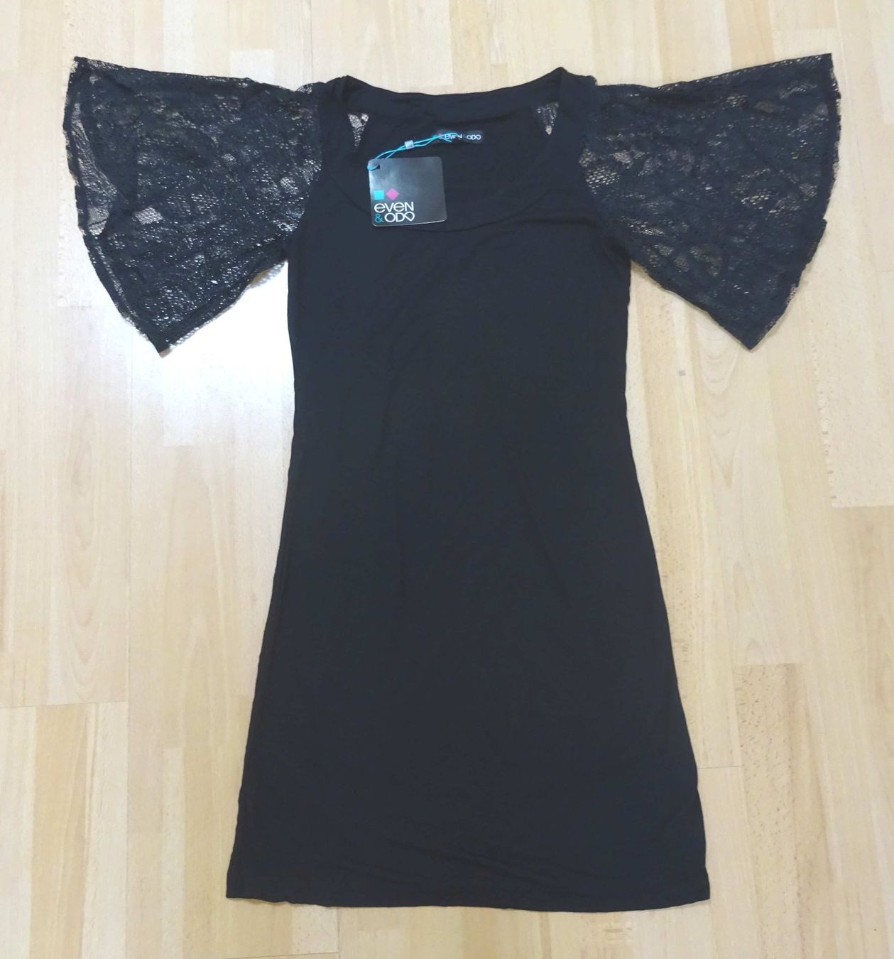 Vestiti: Even & Odd - Neues Kleid - schwarz - Grösse M – Nuovo e nell'imballaggio originale da Zofingen venduto da Justizia_01 1
