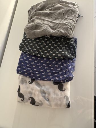 Schals -Set: 4 leichte Tücher/Schals neuwertig