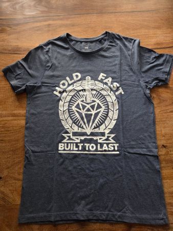 T-Shirt "Hold Fast Built To Last" dunkelblau gr. M