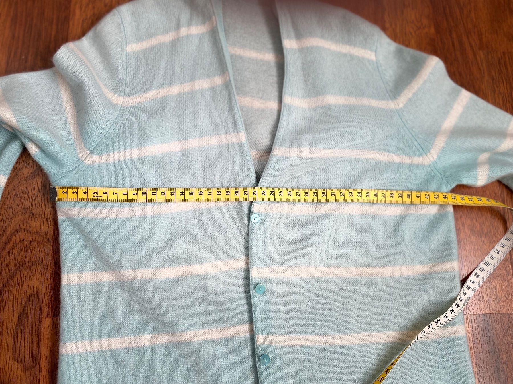 Giacche: Damen Strickjacke gestreift hellblau weiss Grösse S – Usato da Stadel b. Niederglatt venduto da sandart 7