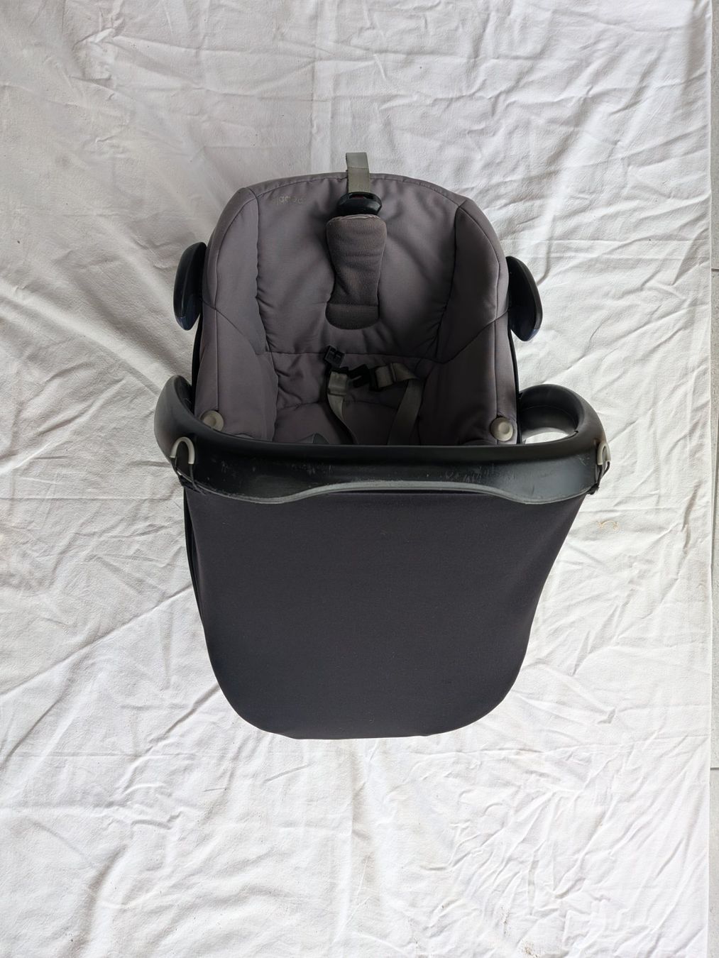 Maxi-Cosi Auto-Kindersitze: Maxi-Cosi Babyschale – Gebraucht aus Wattenwil von SueSan 3