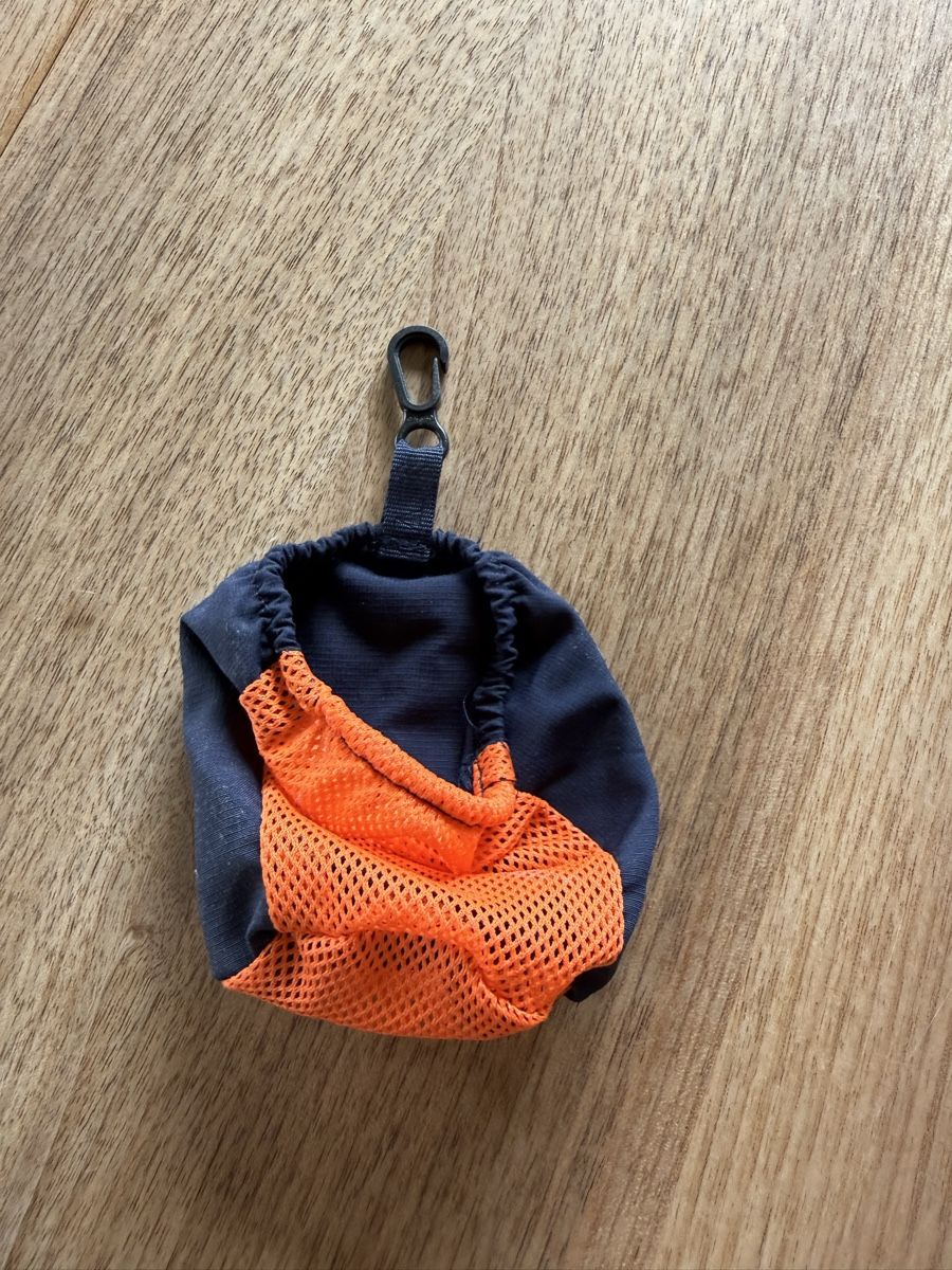Decathlon Pantaloni: Softshellhose von Quechua 4-5 Jahre/ 103-112cm – Usato da Münchenstein venduto da nuk2018 4