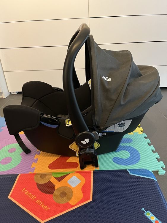 Auto Babyschale Joie i snug inkl Basisstation i Base Advance (Gebraucht