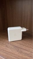 Apple Charger - 61W