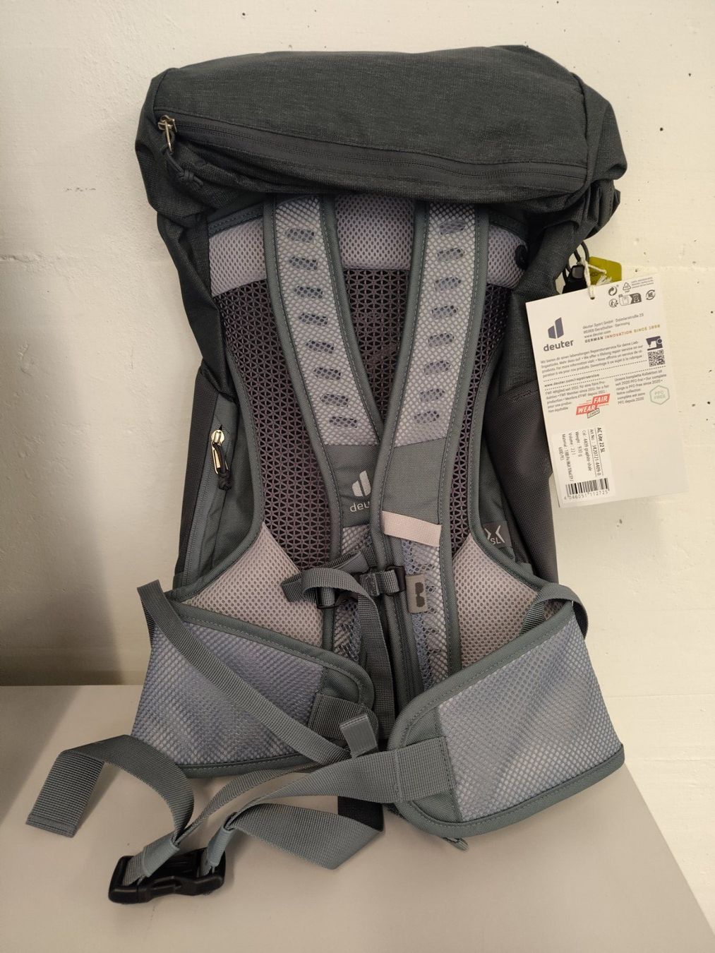 Deuter Zaini: Deuter - AC Lite 22 SL (22 Liter) – Nuovo e nell'imballaggio originale da Dällikon venduto da Retouren_Resale 1