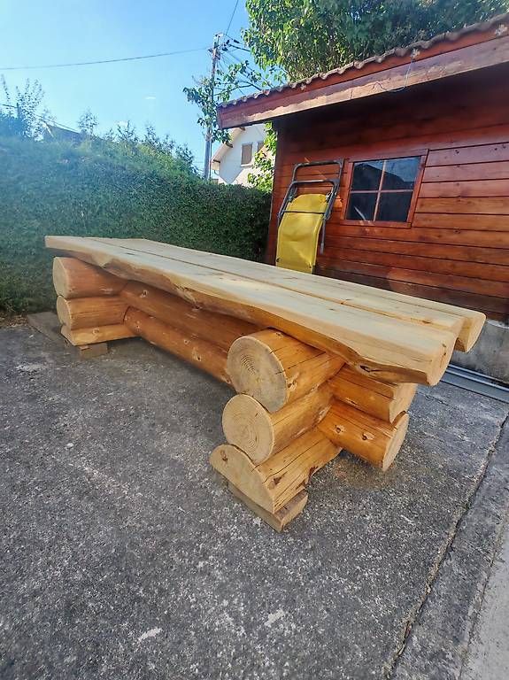 Tische: Table brut en bois rond – Gebraucht aus Salavaux von phi_g8r2 4