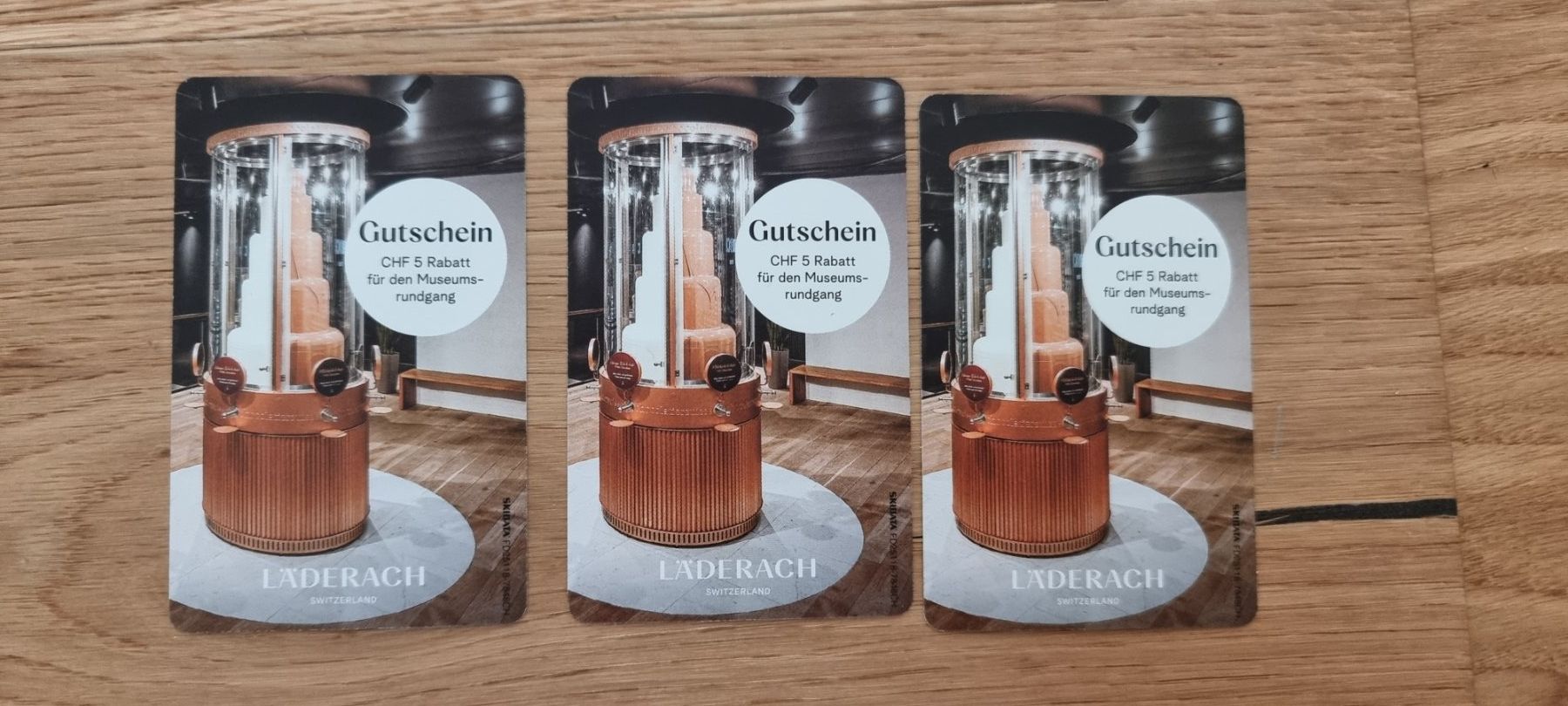 Buoni: Läderach: 3 Gutscheine à je CHF 5.00 – Nuovo (secondo la descrizione) da Lachen SZ venduto da allesweg78