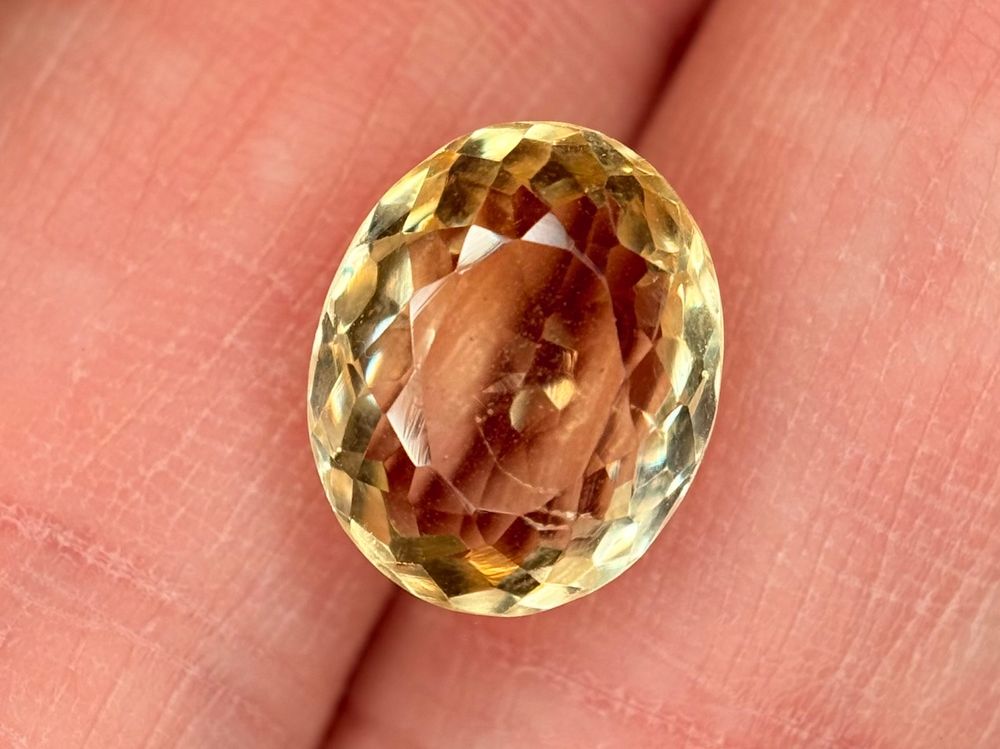 Ab 1 Fr. - natürlicher Gold-Topas 5.7 ct (Neu (gemäss Beschreibung)) in ...