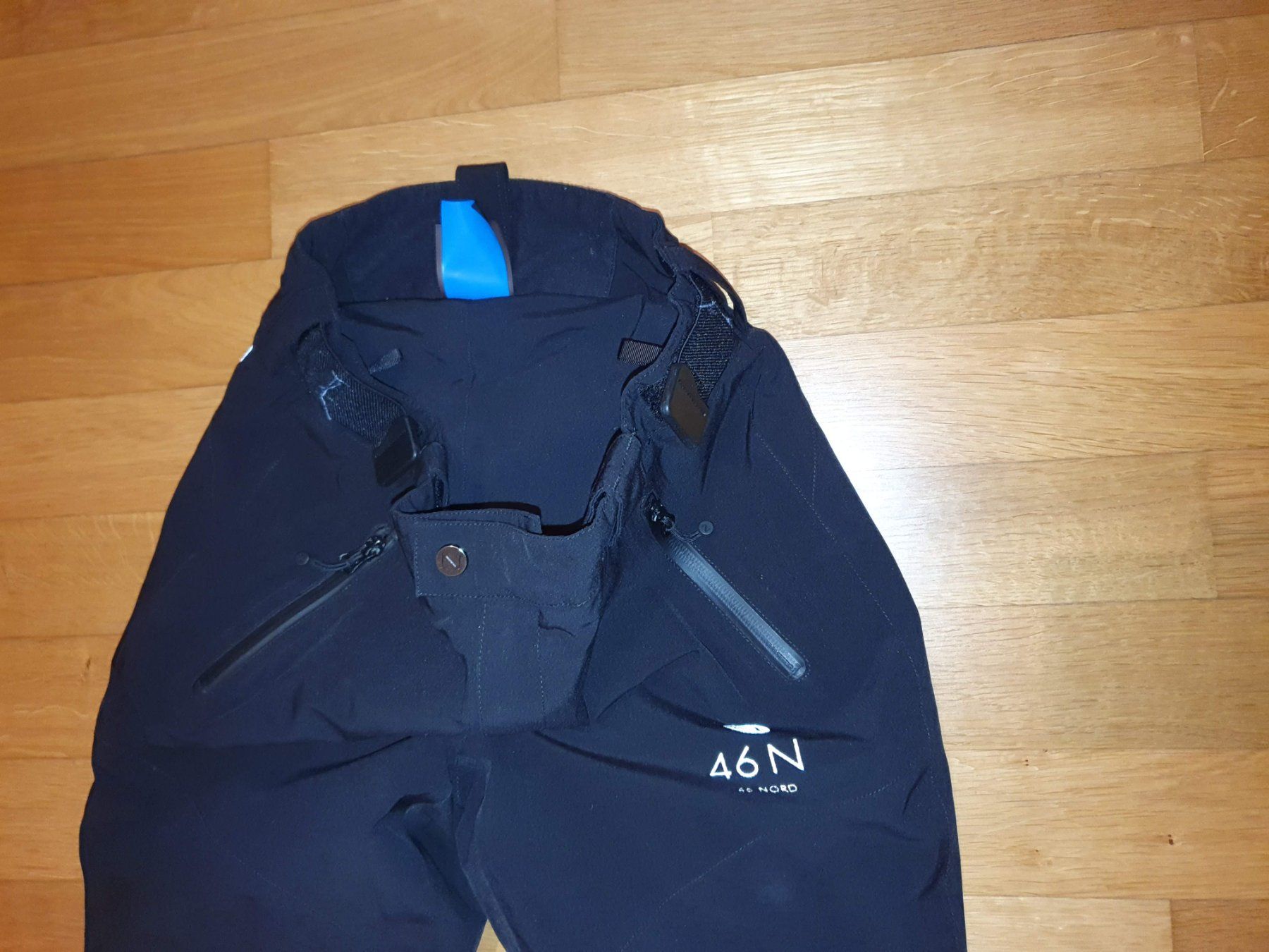 46 Nord Pantaloni: 46N Schneehose, Grösse 140 – Usato da Wallisellen venduto da Sentia 2