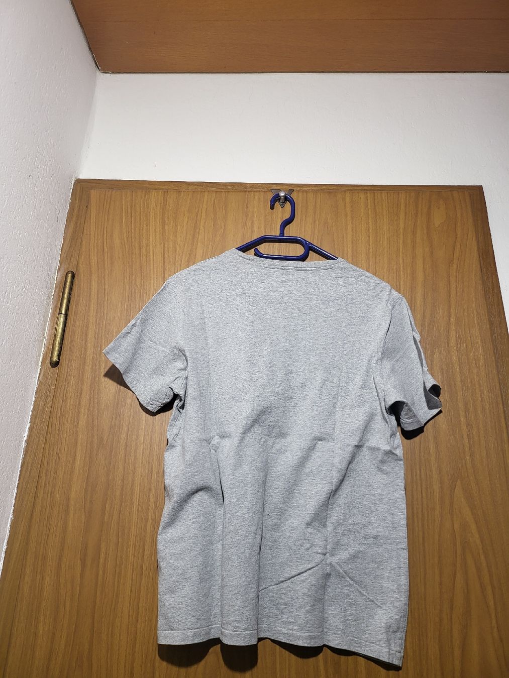 Ralph Lauren T-shirts: Polo Ralph Lauren gris, taille M – D'occasion à Niedergösgen par Eva2410 1