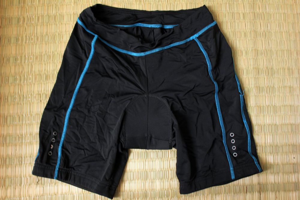 Short Vélo Enfant Btwin – Âge 8 Ans – Rembourré – Noir – Occasion
