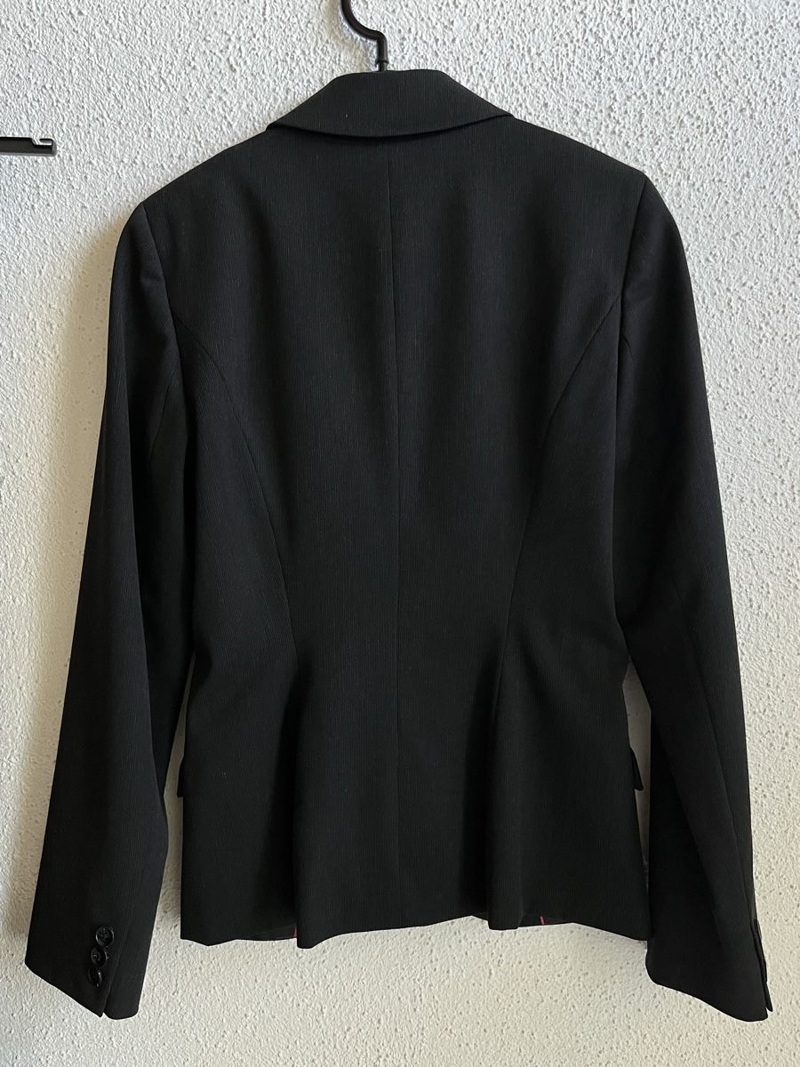 S.Oliver Completi & Tailleur: Schwarzer Anzug (Blazer + Hose) - S. Oliver – Usato da Jonschwil venduto da juliana_pluess 1