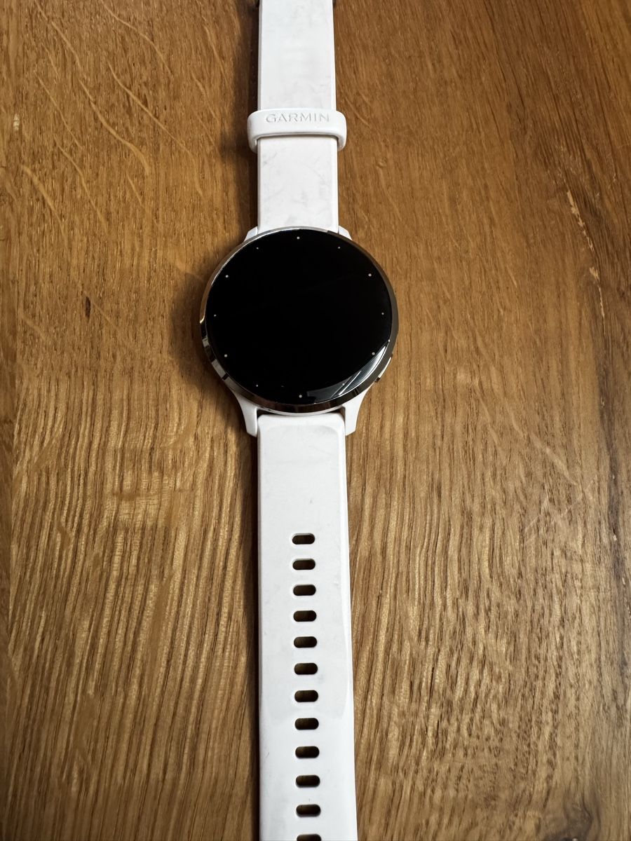 Garmin Smartwatch: Garmin Venu 3S Smartwatch Elfenbein – Neu (gemäss Beschreibung) aus Jaberg von alee_leika