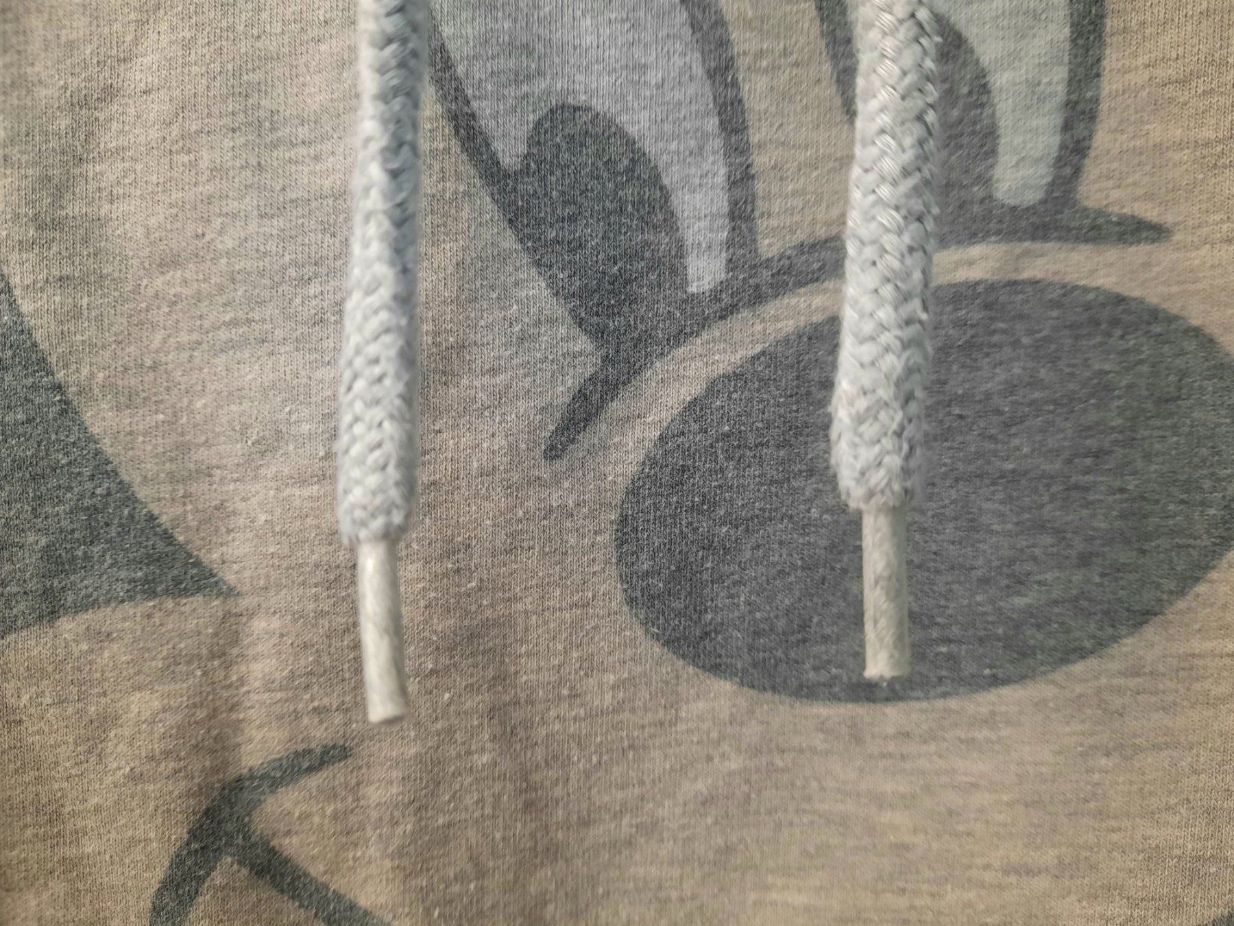 Maglioni & Felpe: Disney Mickey Mouse Kapuzenpullover, Wie Neu! – Usato da Zürich venduto da RE-USE-ZURZACH-Care 3