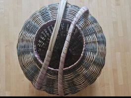 Corbeille vintage en osier, idéale pour vos récoltes!