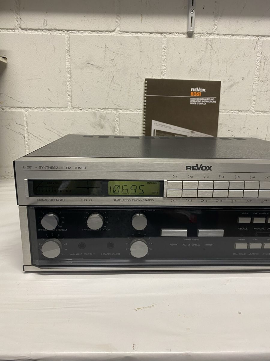 Revox Lettore multimediale & Streamer: Revox B261 FM TUNER – Usato da Luzern venduto da Harikan 1