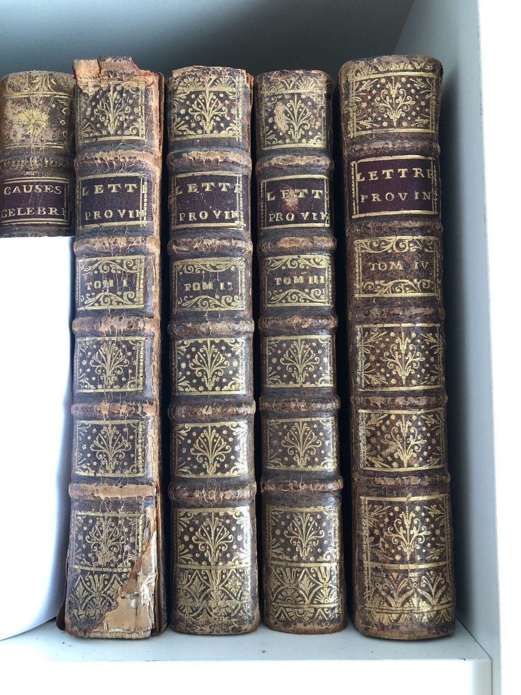 Libri: Les Provinciales 4 tomes compl. 1735 – Usato da Lugano venduto da Mat_0_taM