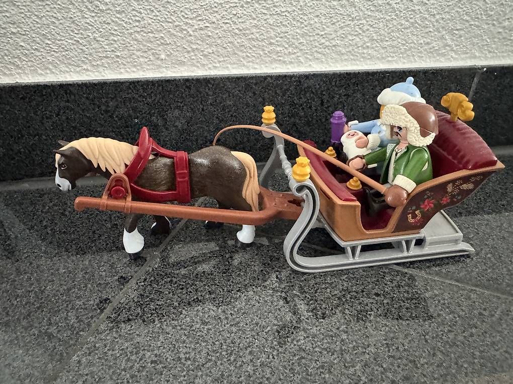 Playmobil Giocattoli: Playmobil Pferdekutsche – Usato da Rothrist venduto da fiore09