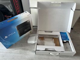 Original Sony PlayStation 4 (PS4) Karton / OVP 500 GB