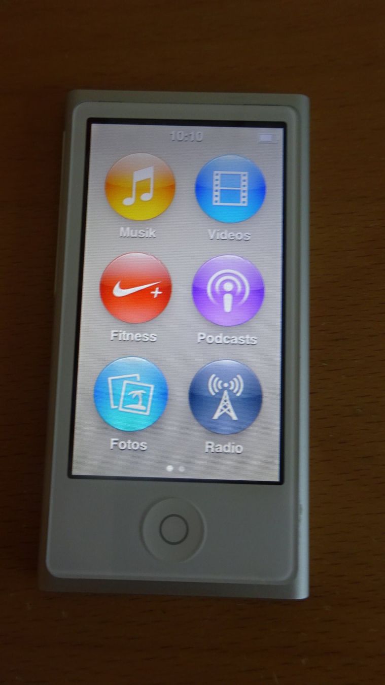 Apple Lettore multimediale portatile: iPod – Usato da Mettmenstetten venduto da Izzub 1