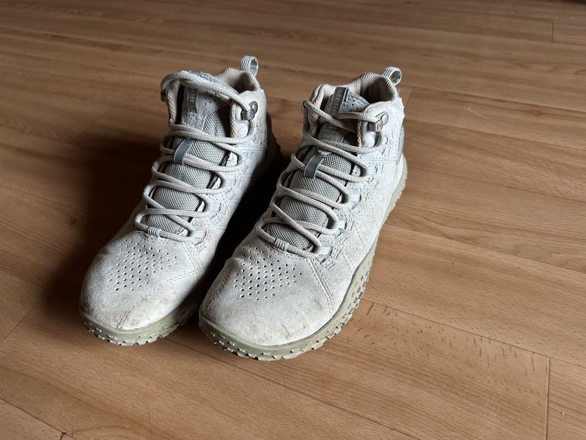 Merrell Damenschuhe: Merell Wanderschuh, Wasserfest – Gebraucht aus Pragg-Jenaz von eri_2vjy 1