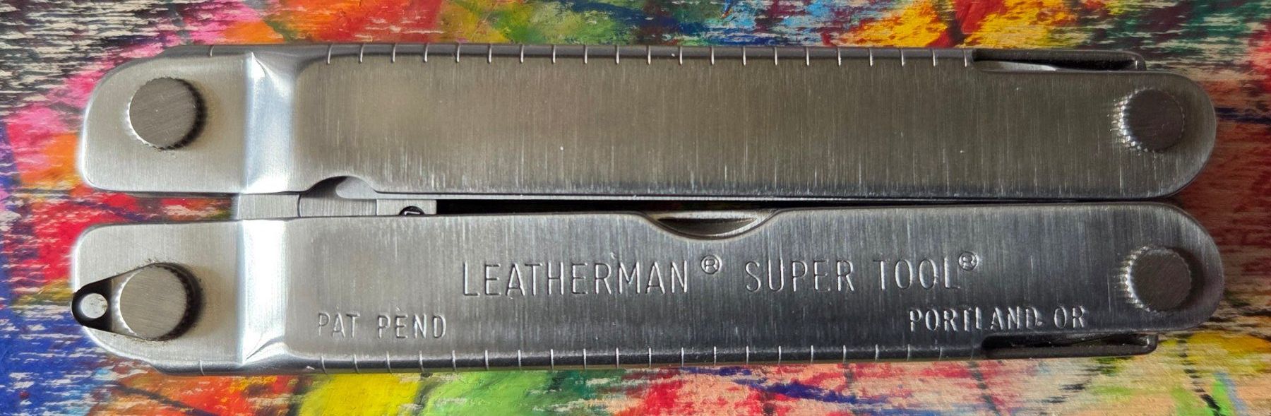 Leatherman Couteaux de poche: Leatherman Tool mit Lederetui – D'occasion à Gossau SG par tenerife11