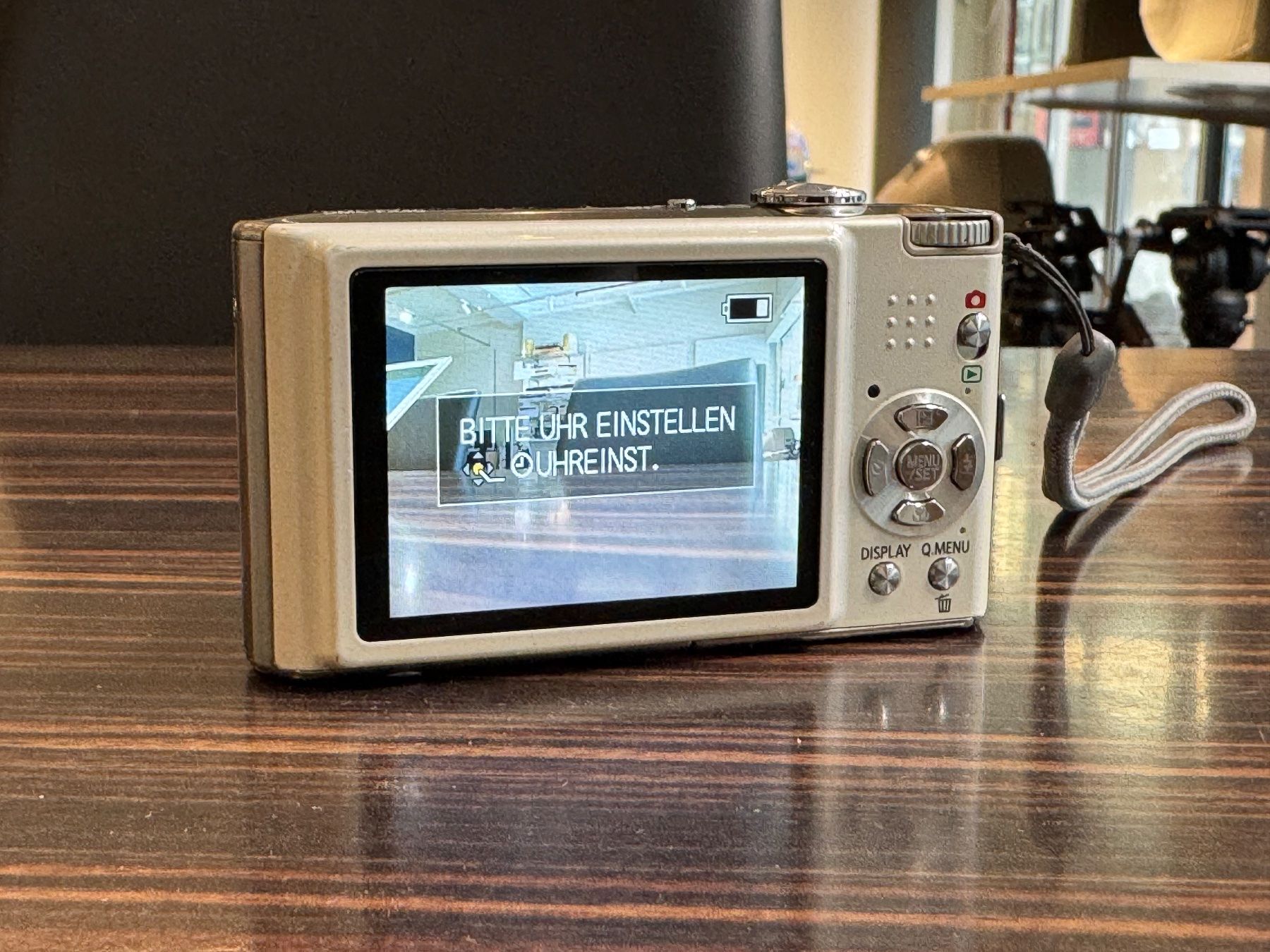 Panasonic Appareil photo: Panasonic FX-40 Digitalkamera - Mit Etui – D'occasion à Zürich par KochphotoAG 2